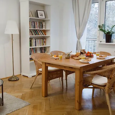 Concierge Swietojerska Old Town * Варшава